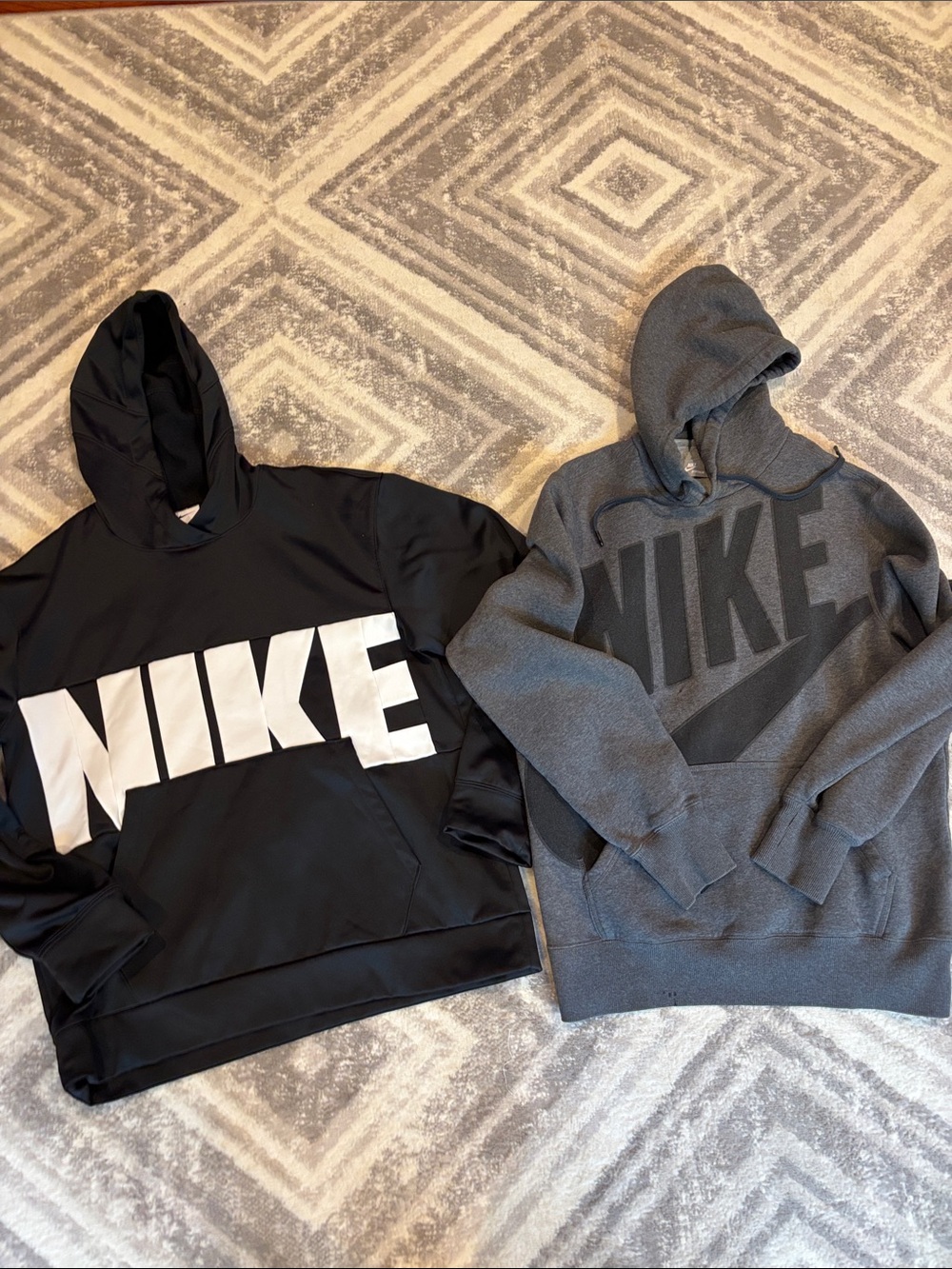 Lot bundle 2 NIKE BIG SWOOSH HOODIE big logo therma fit size large dri